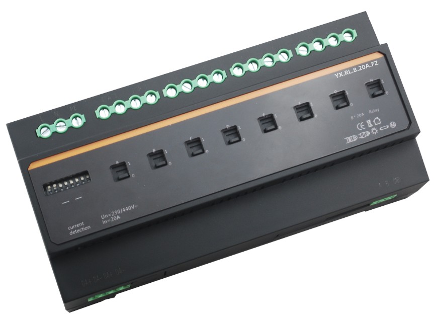 8路负载反馈型输出模块